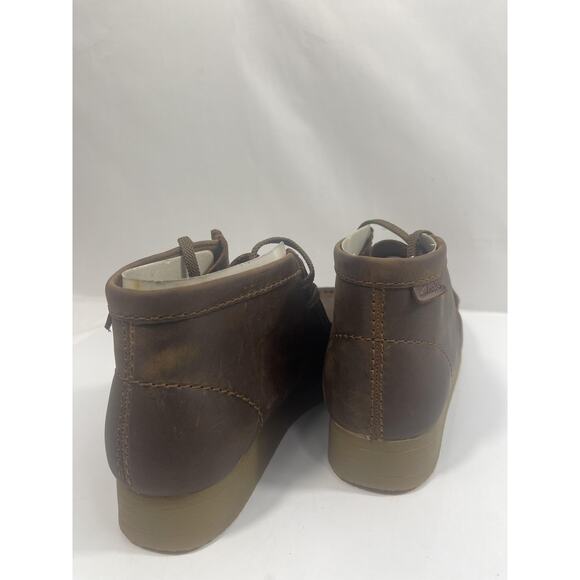 Clarks Shoes Mens Size 9.5 Brown Beeswax Leather Wallaston Boot Chukka New Box main image 3